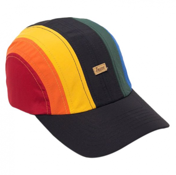 Topi dengan Detail Tali Warna-Warni